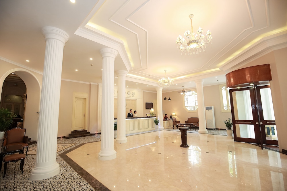 Hoa Binh Hotel 15/69