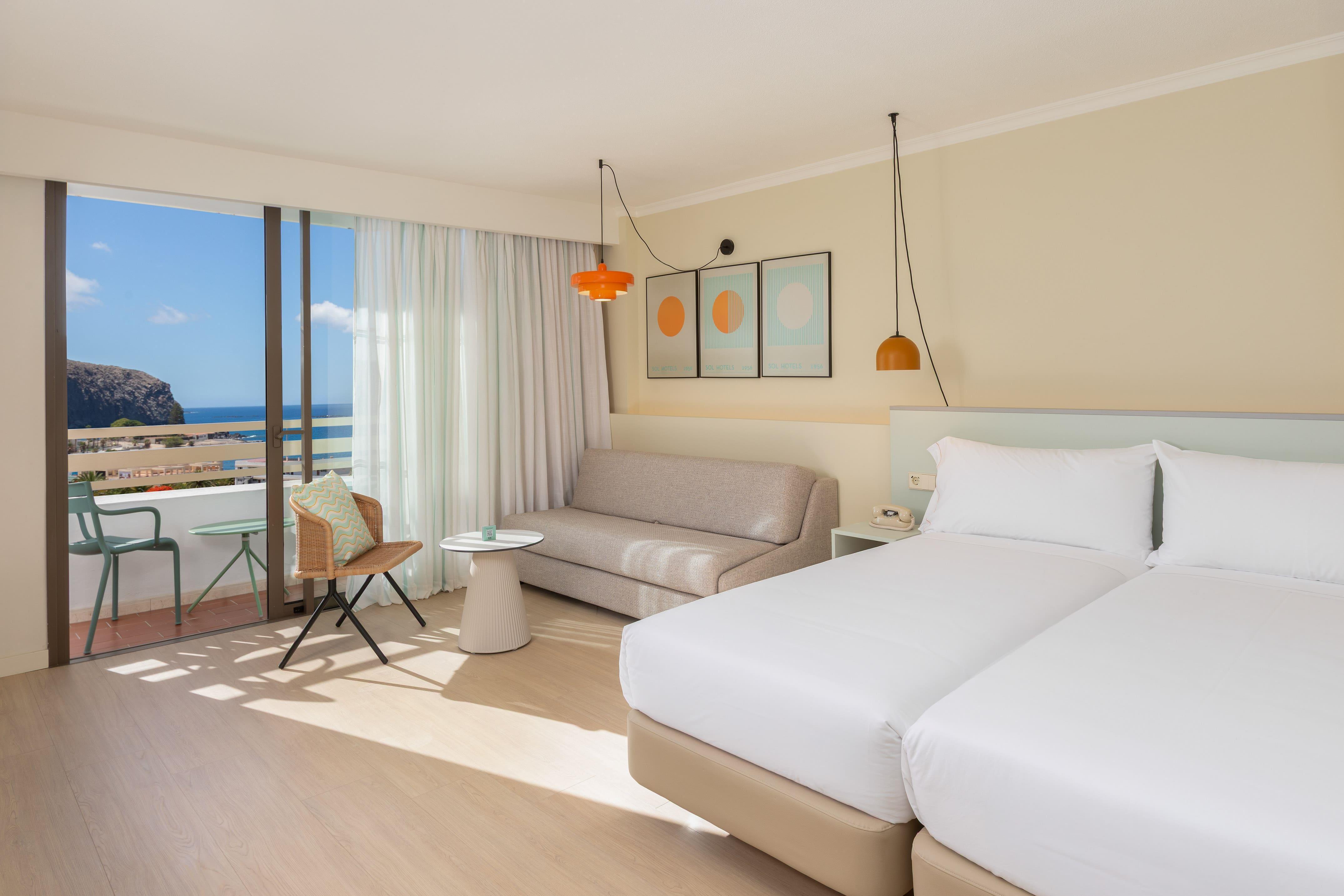 Skyline, Junior Suite
