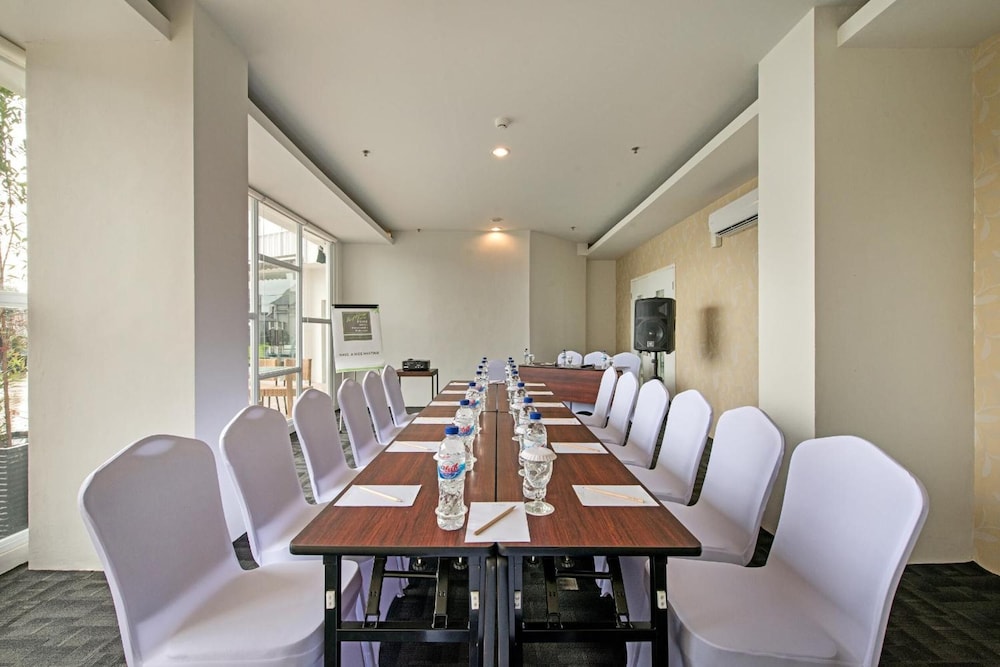 Whiz Prime Hotel Hasanuddin Makassar 28/36