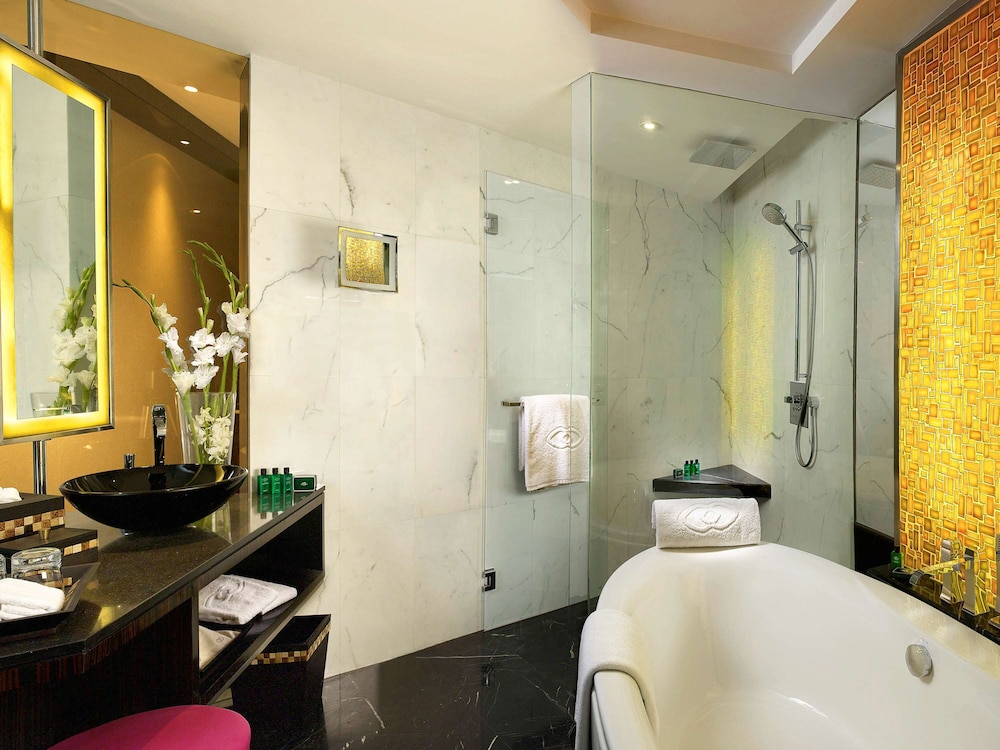 Sofitel Mumbai BKC 13/77