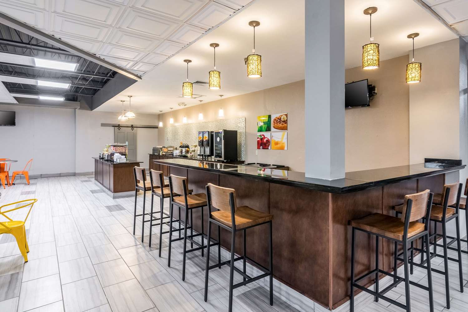 restaurant cafeteria