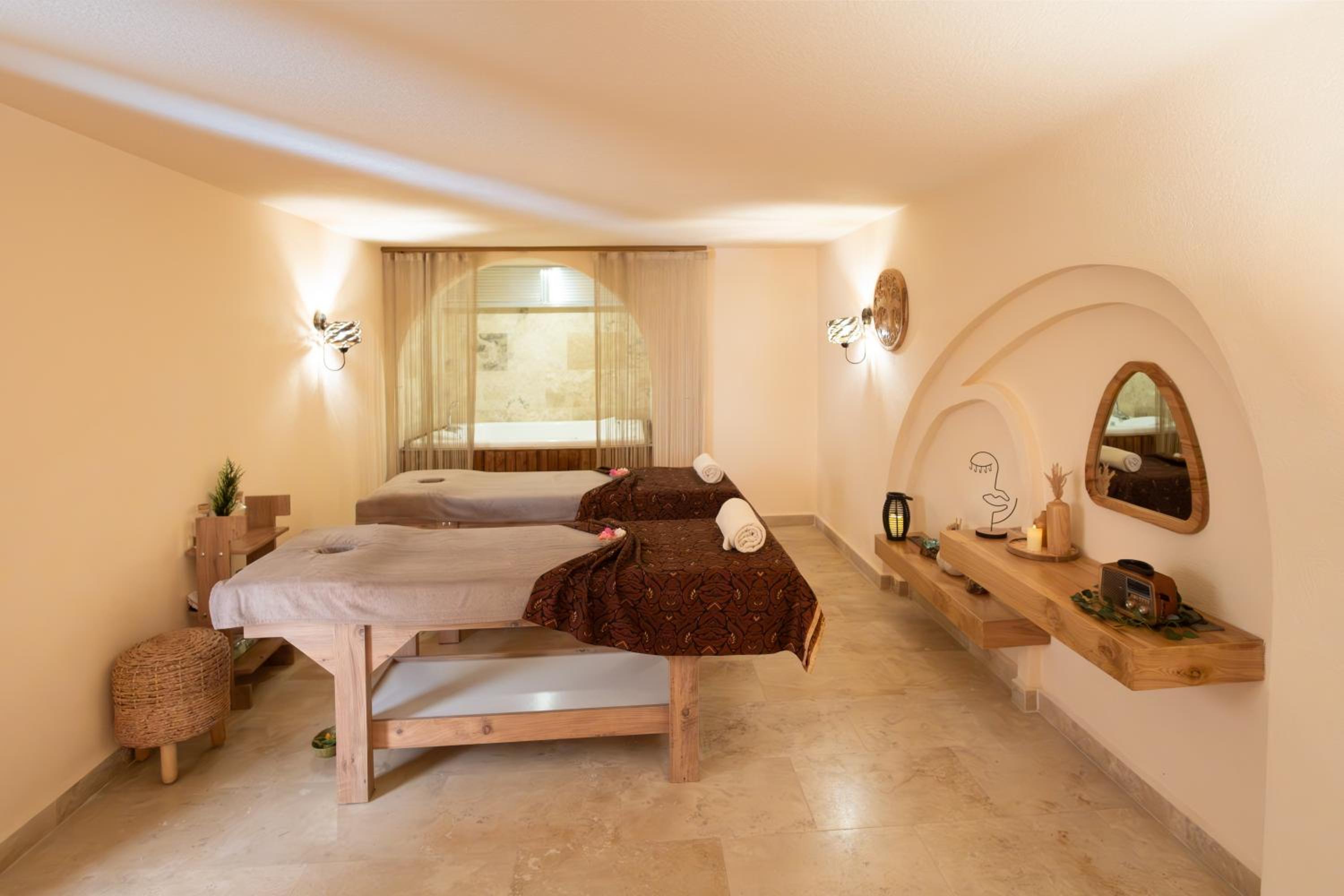 Inone Mucho Selection Hotel Adults Only 62/89