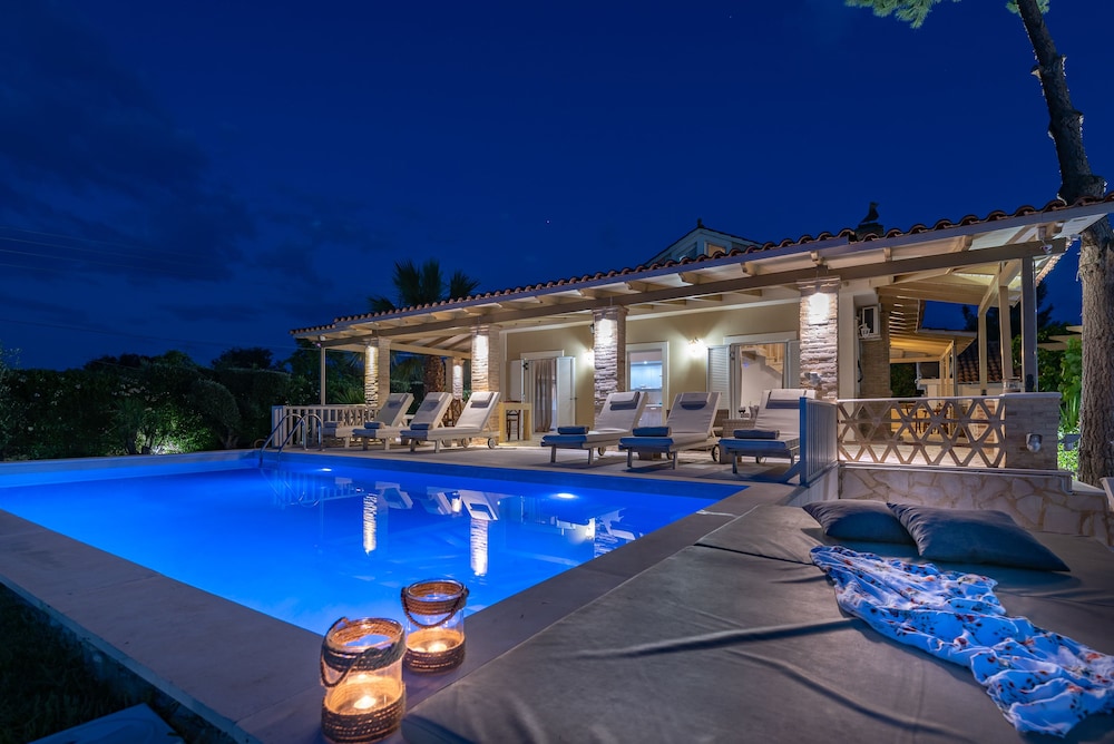 Luxury Dream Villa 32/43