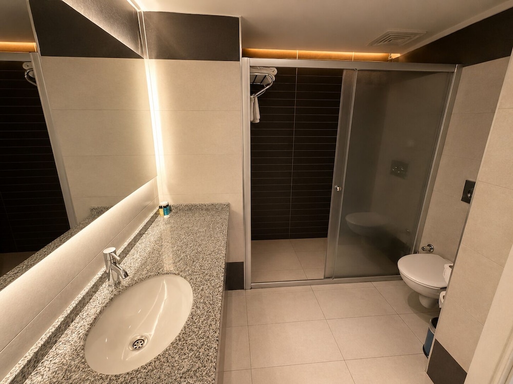 Delfino Boutique Apart Hotel 57/58