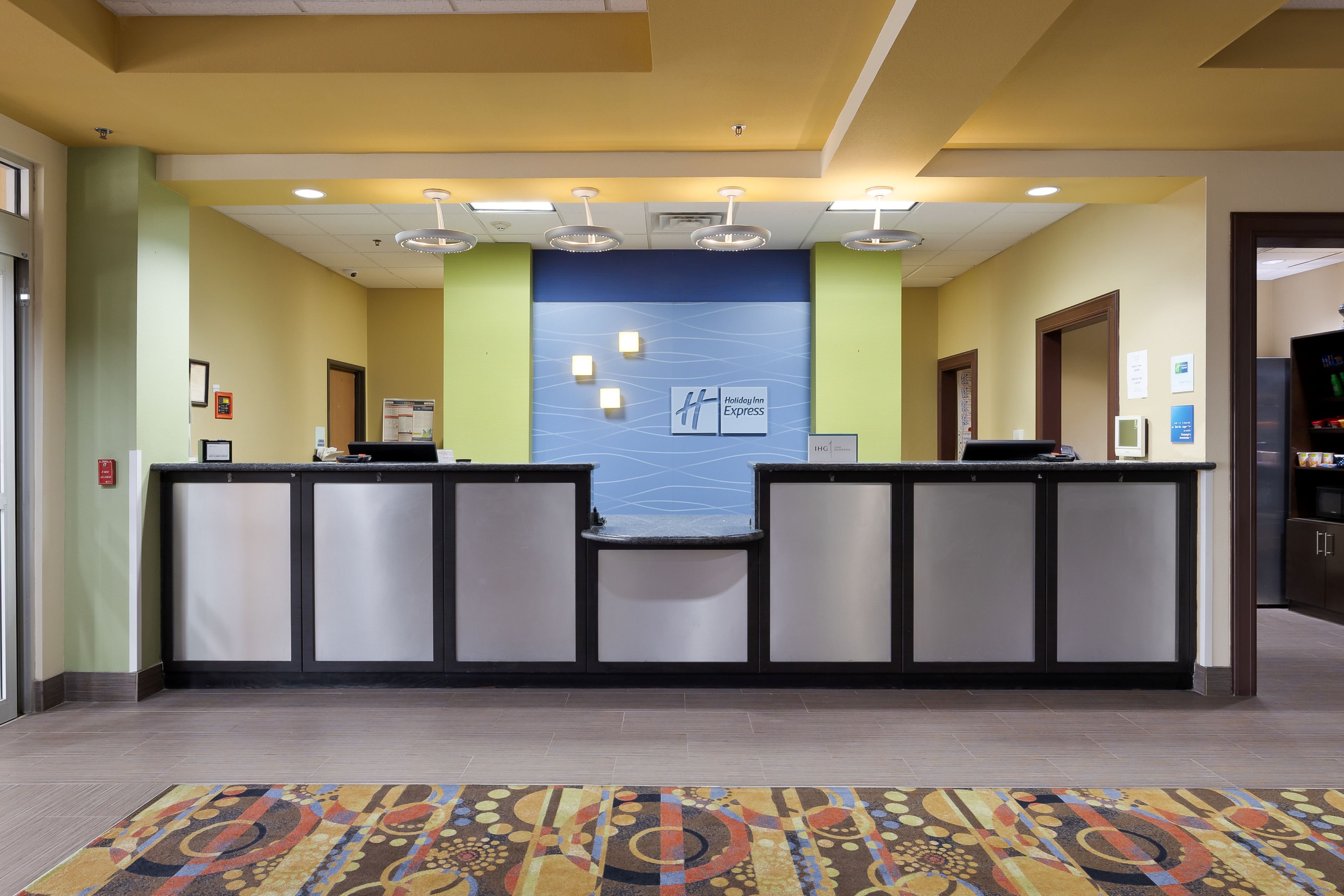 Holiday Inn Express Hotel And Suites George West 5/37