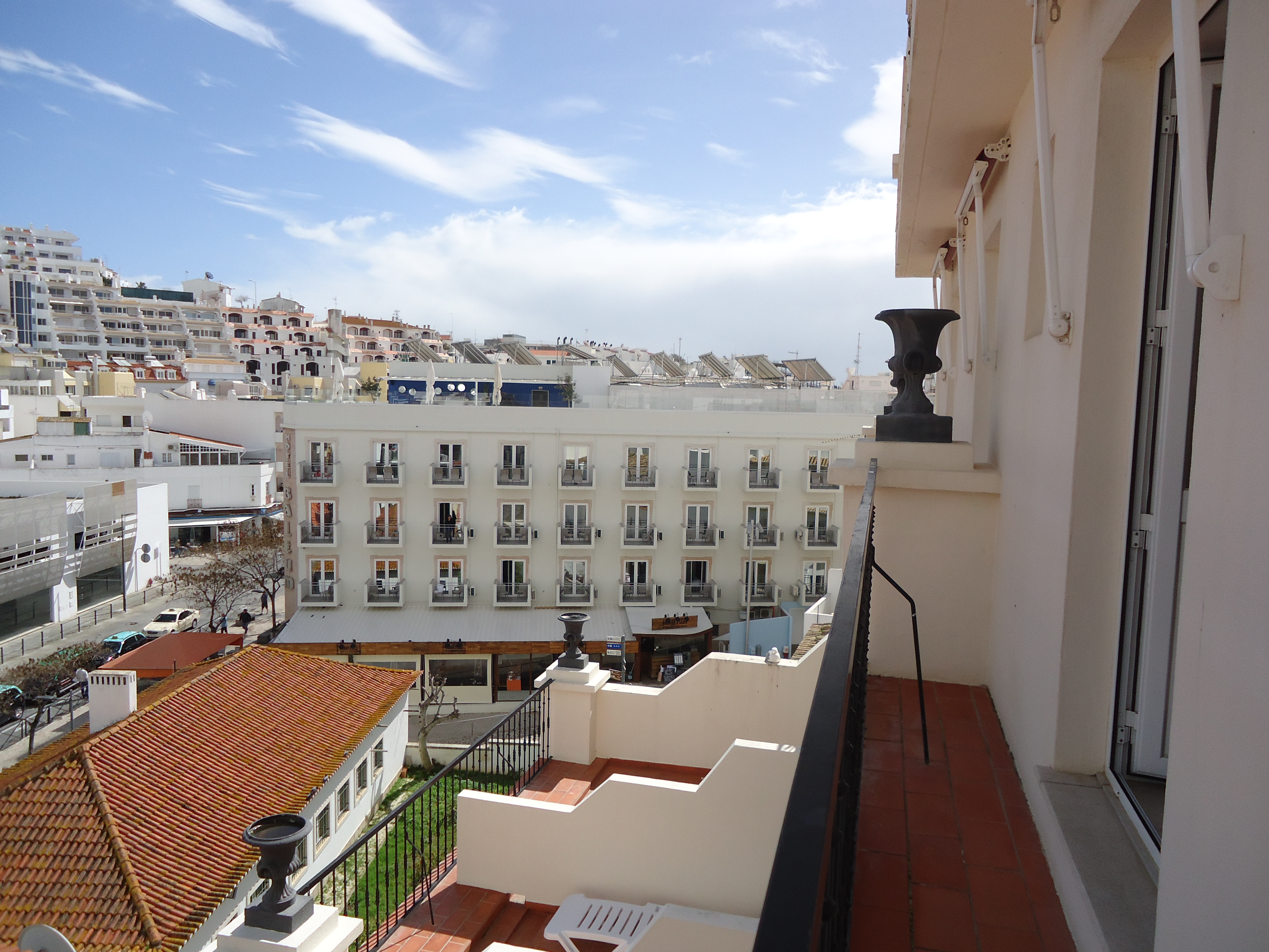 Albufeira Beach Hotel 4/32