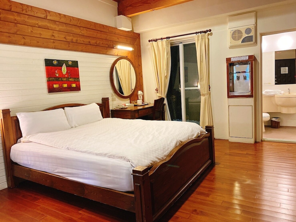 Ailiga Travel Villa 13/57