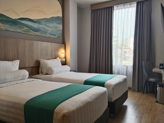 Deluxe, Twin Beds
