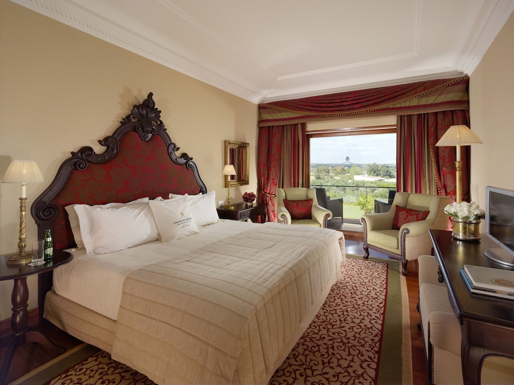 Convento Do Espinheiro Historic Hotel & Spa 24/71