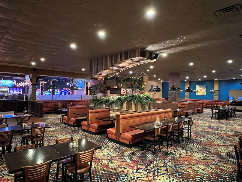 Mountaineer Casino, Racetrack & Resort 31/37