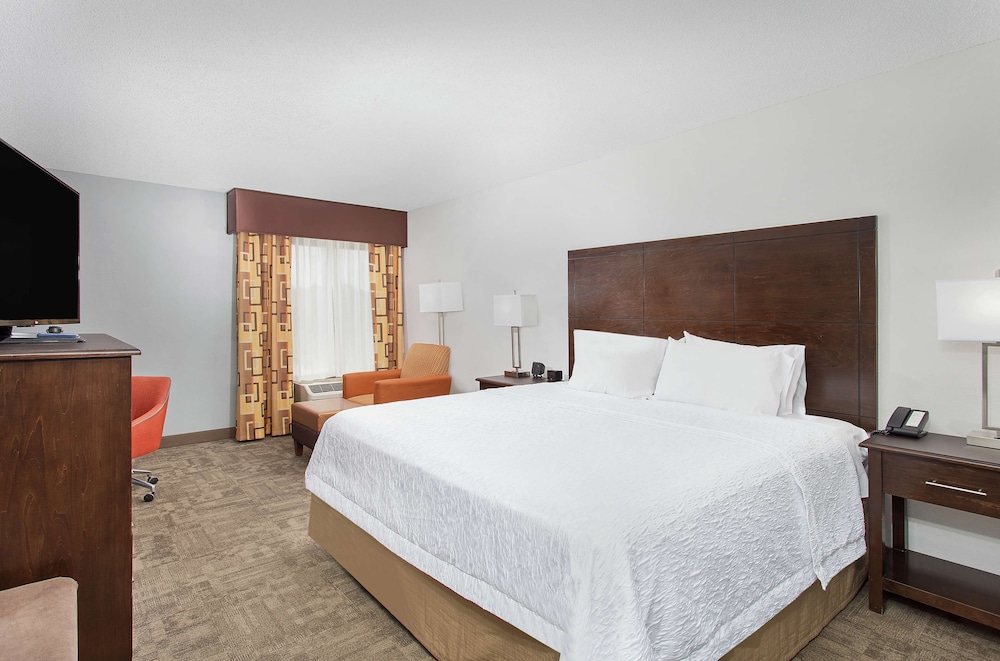 Hampton Inn Cullman 26/56