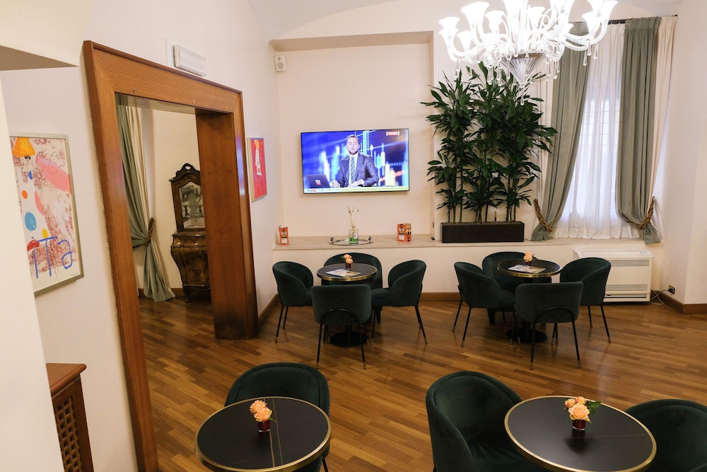 Hotel Medici 33/48