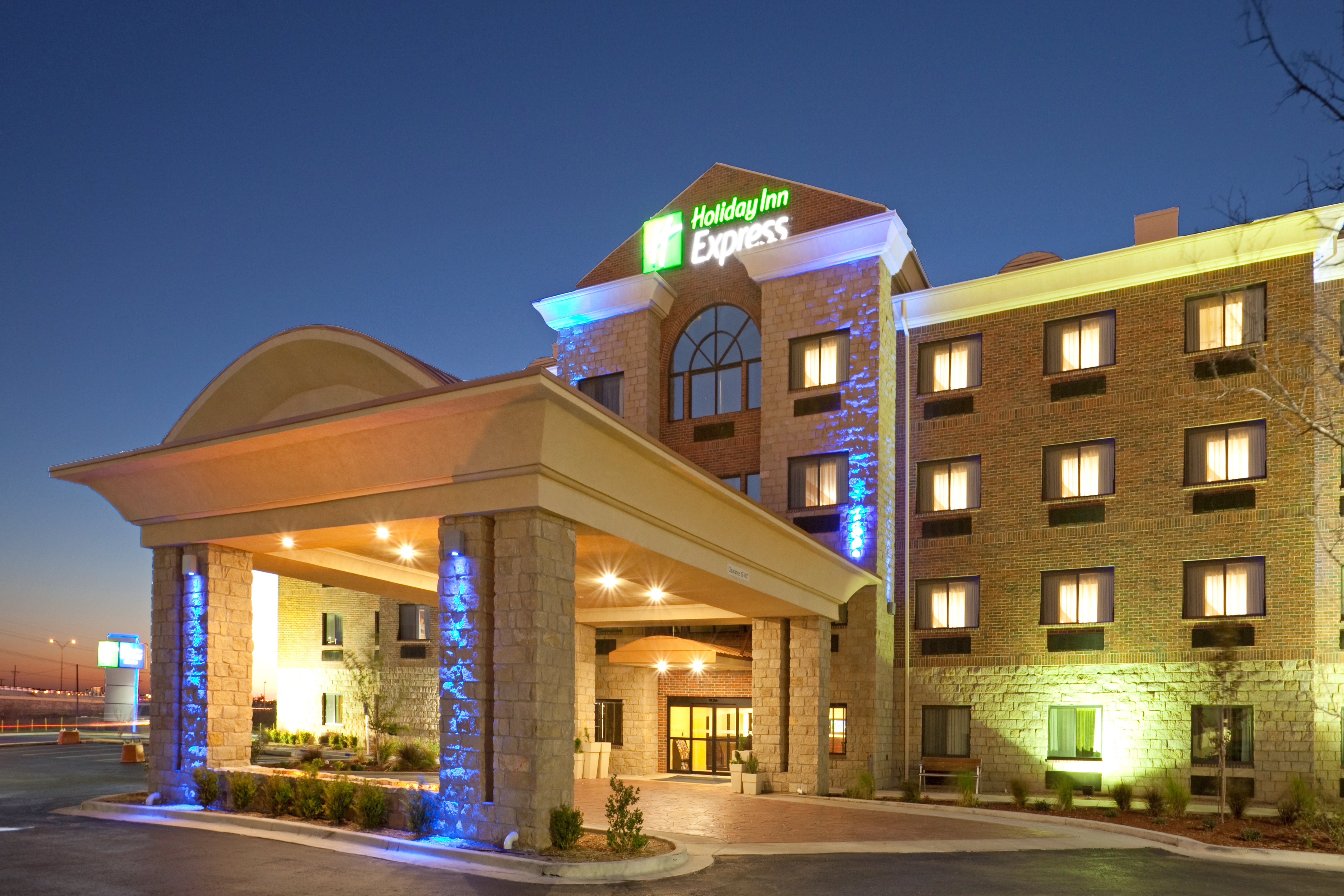 Holiday Inn Express Hotel And Suites Lubbock West 1/57
