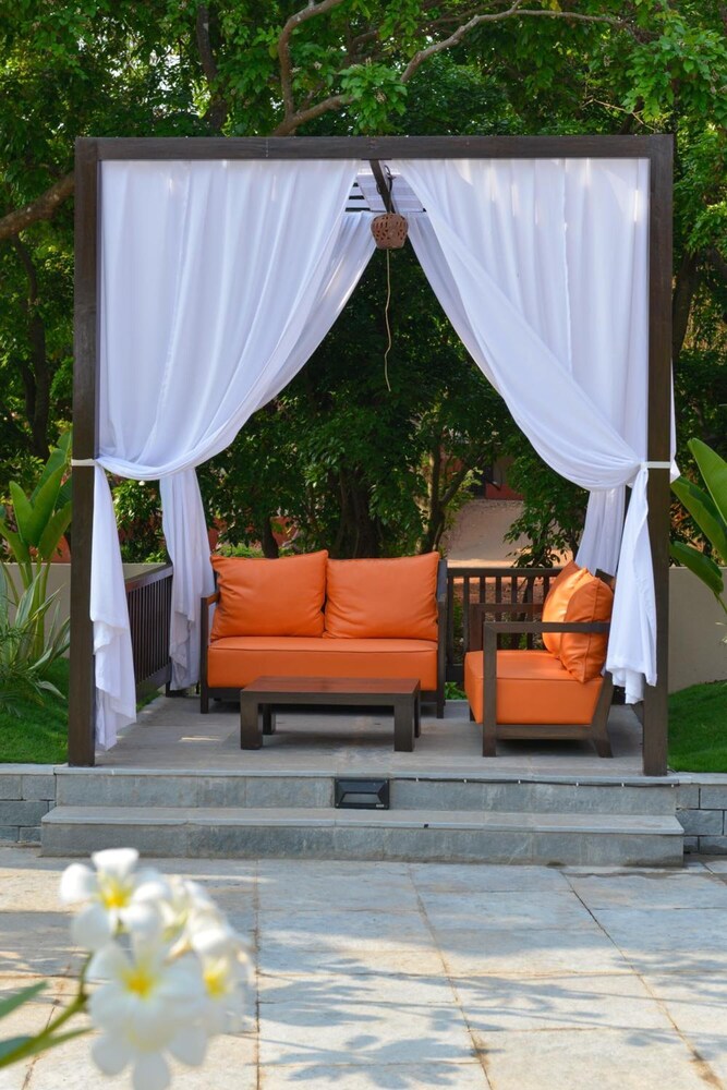 SinQ Beach Resort 3/52