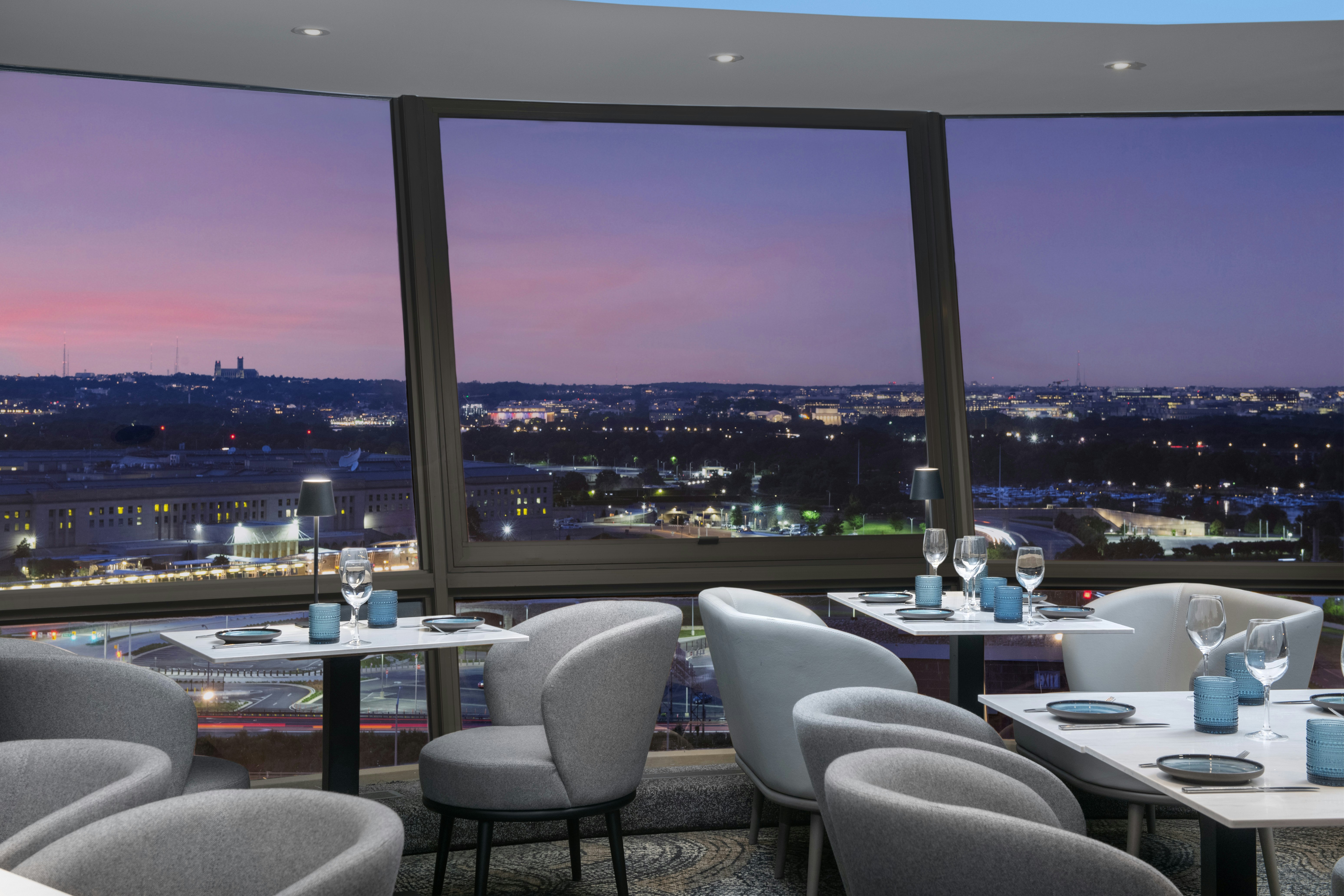 Doubletree By Hilton Hotel Washington Dc Crystal City 16/45