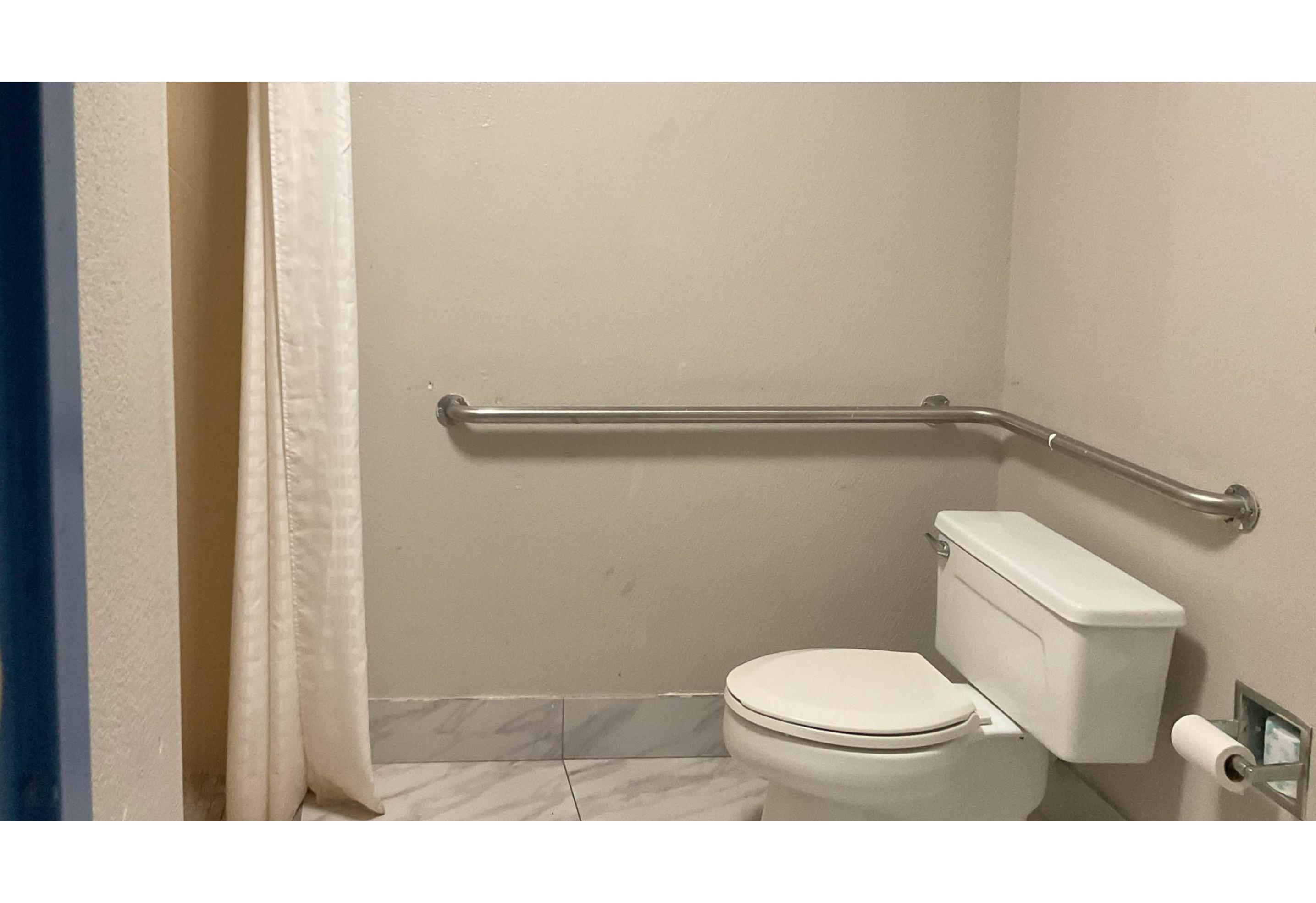 Motel6 Baton Rouge, LA - East - I-12 24/27