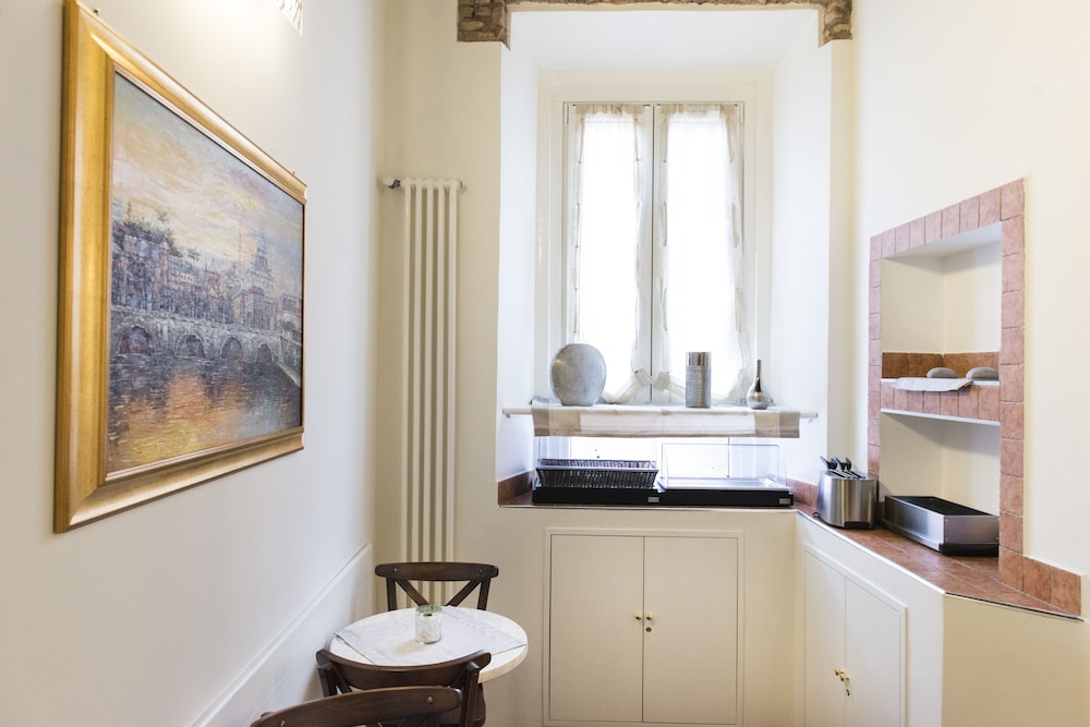 Domus Trevi 37/37