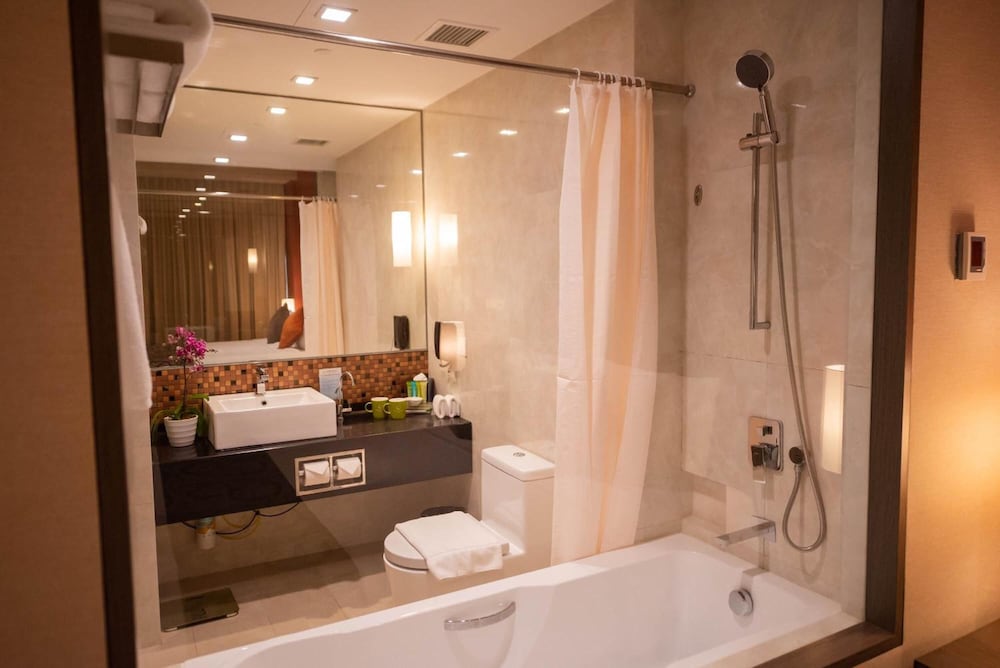 Park Avenue Changi 22/25