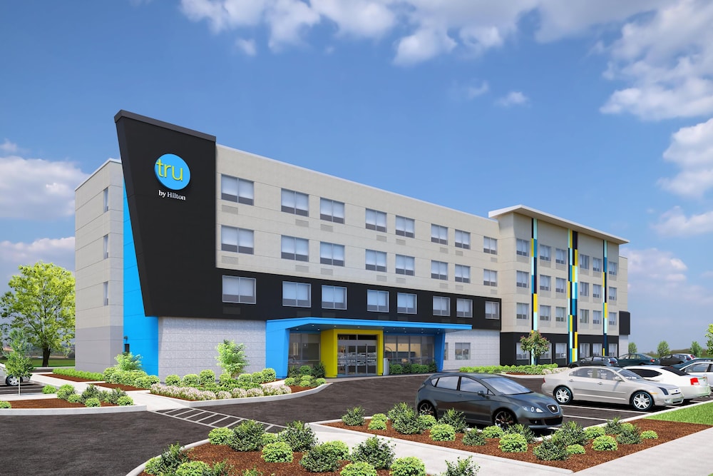 Tru by Hilton Midland East 4/39