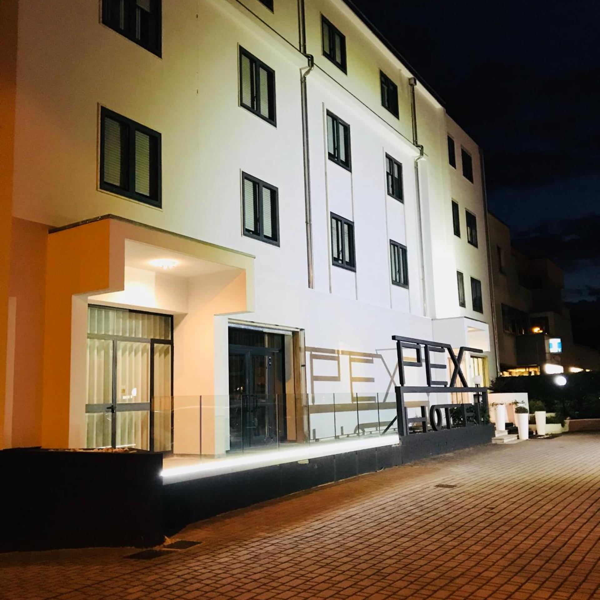 Hotel Pex 49/56