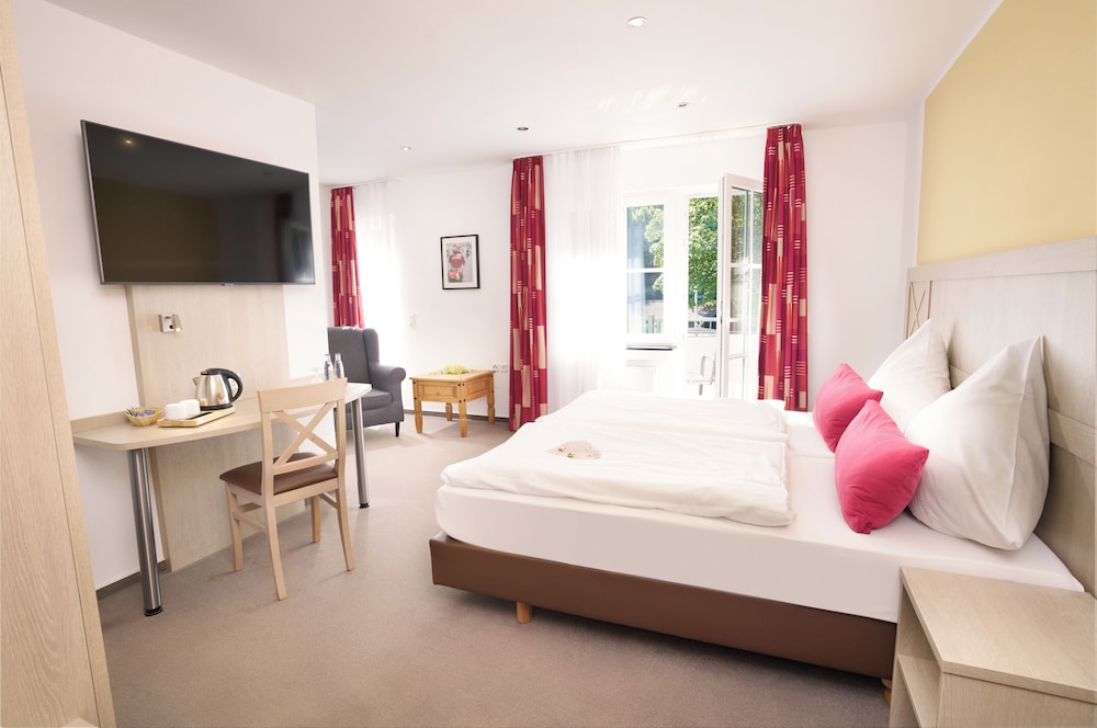 Landhotel Haus Dumicketal 6/28