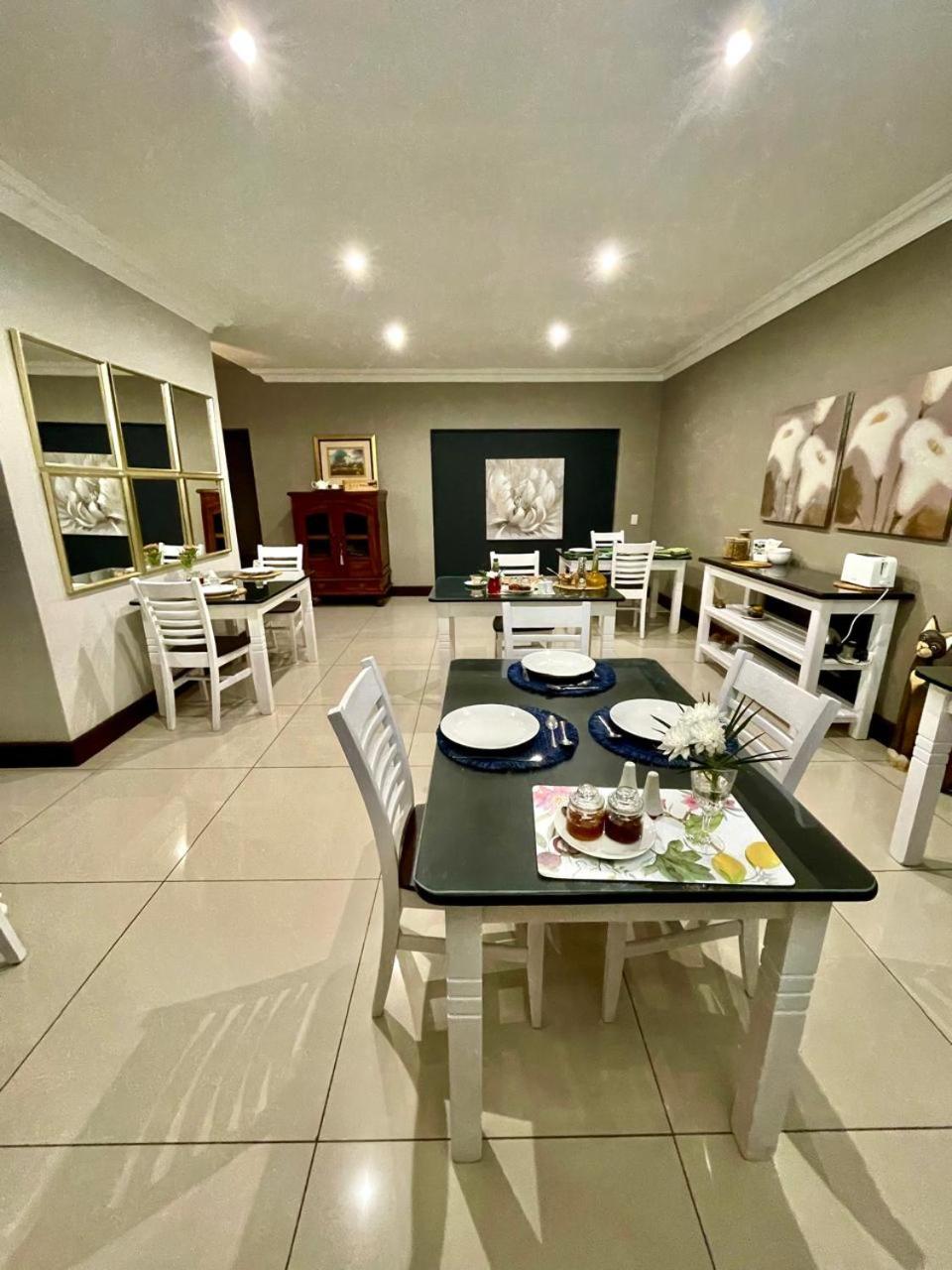 Potch Manor 40/49