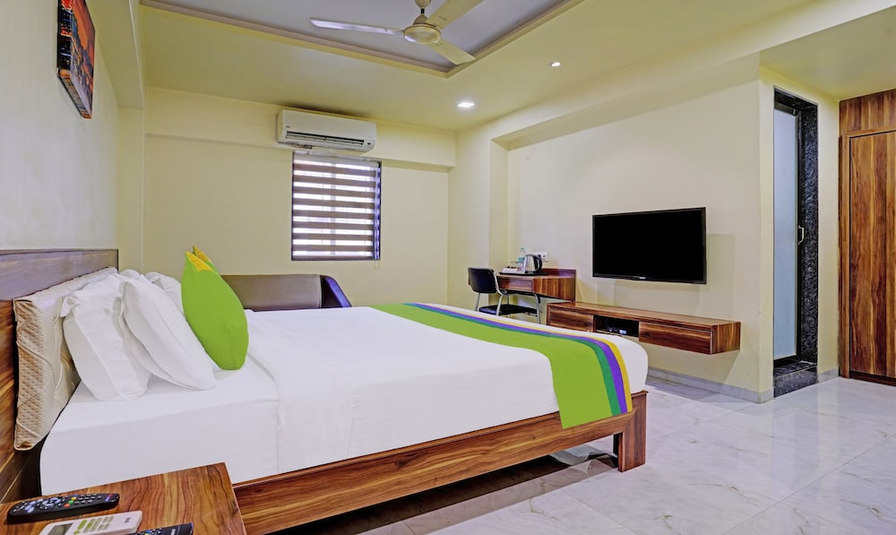 Treebo Trend De Grandeur Hotel and Banquets 21/42