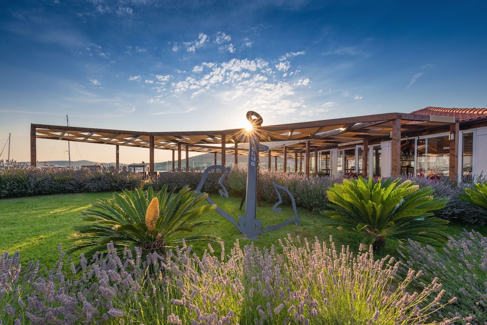 Marina Baotic Apartments 44/50