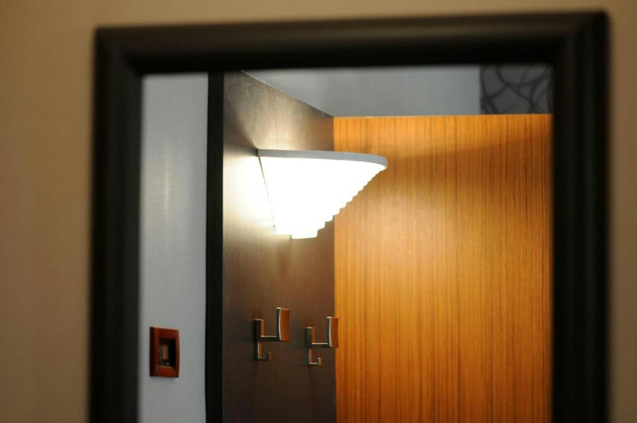 Astra Hotel 33/51