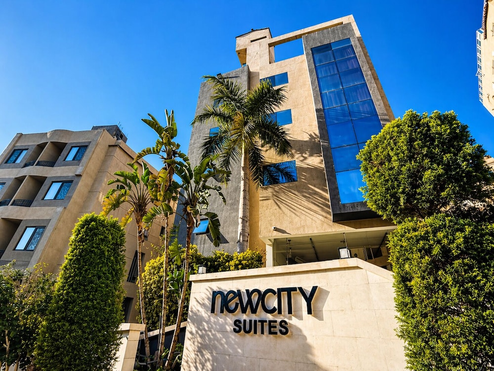 Newcity Suites Apartments 43/50