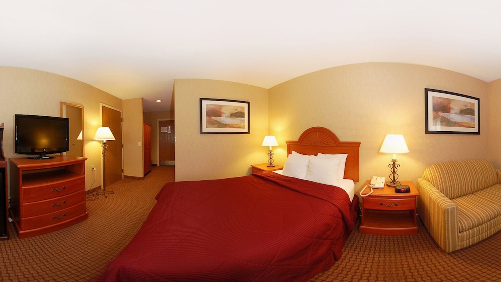 Quality Inn Sidney OH 16/34