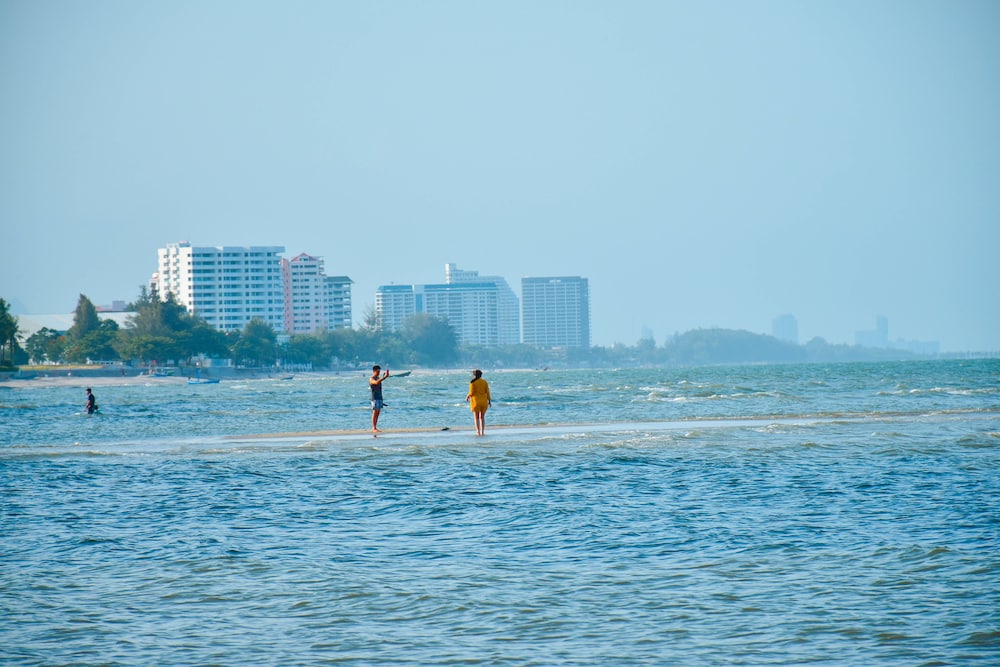 White Sand Beach Hotel Hua Hin 64/70