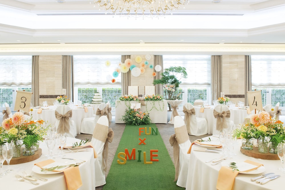 Shin-Yokohama Grace Hotel 56/66