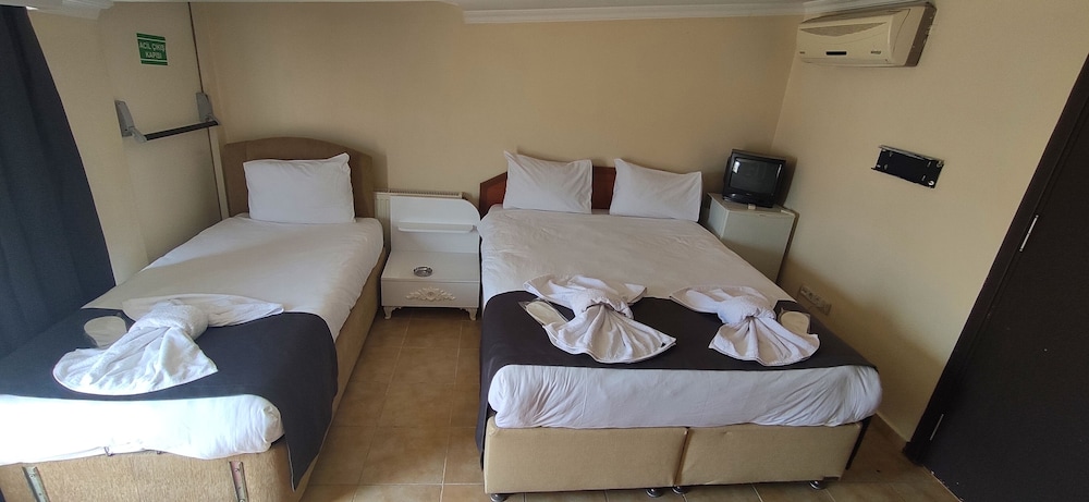 Sah Hotel 14/58