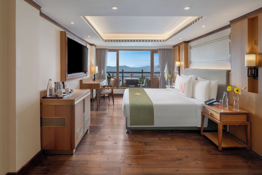 Denzong Regency- Luxury Mountain Retreat Spa & Casino 6/23