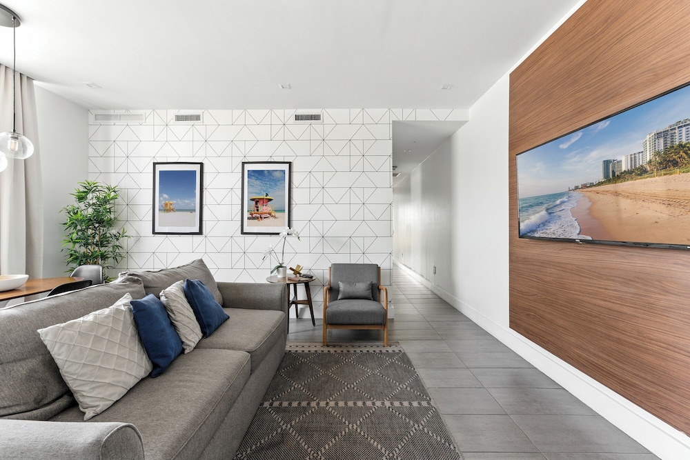 Vhc Luxury Apartments 50/67