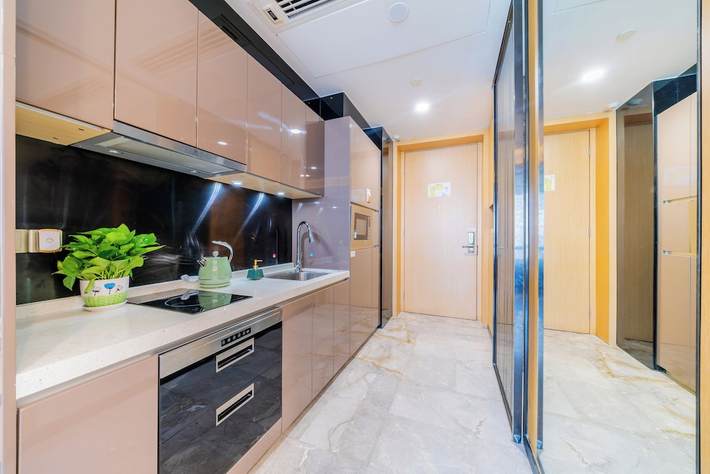Weekend International Apartment- Beijing Rd A-mall 4/50
