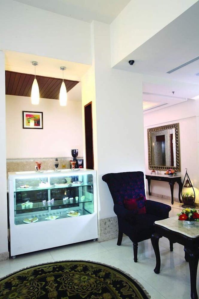 AMBROSIA SAROVAR PORTICO 31/50