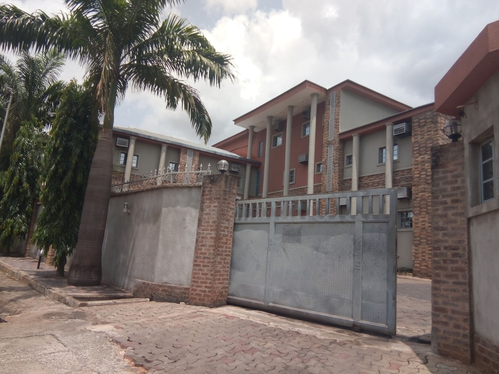 Bayview Resorts And Hotels 25/29
