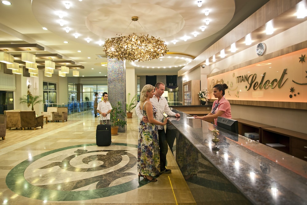 Solivia Hotel 9/50
