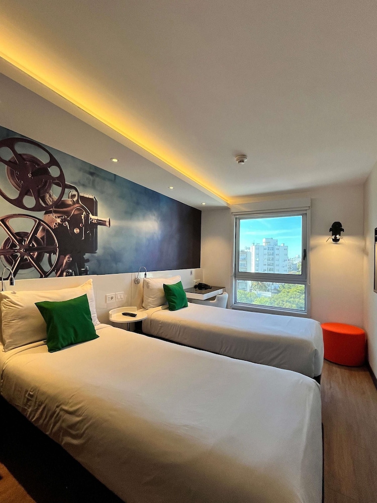 Ibis Styles Montevideo Biarritz 14/49