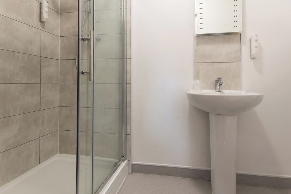 Best Western The Plough Hotel 48/50