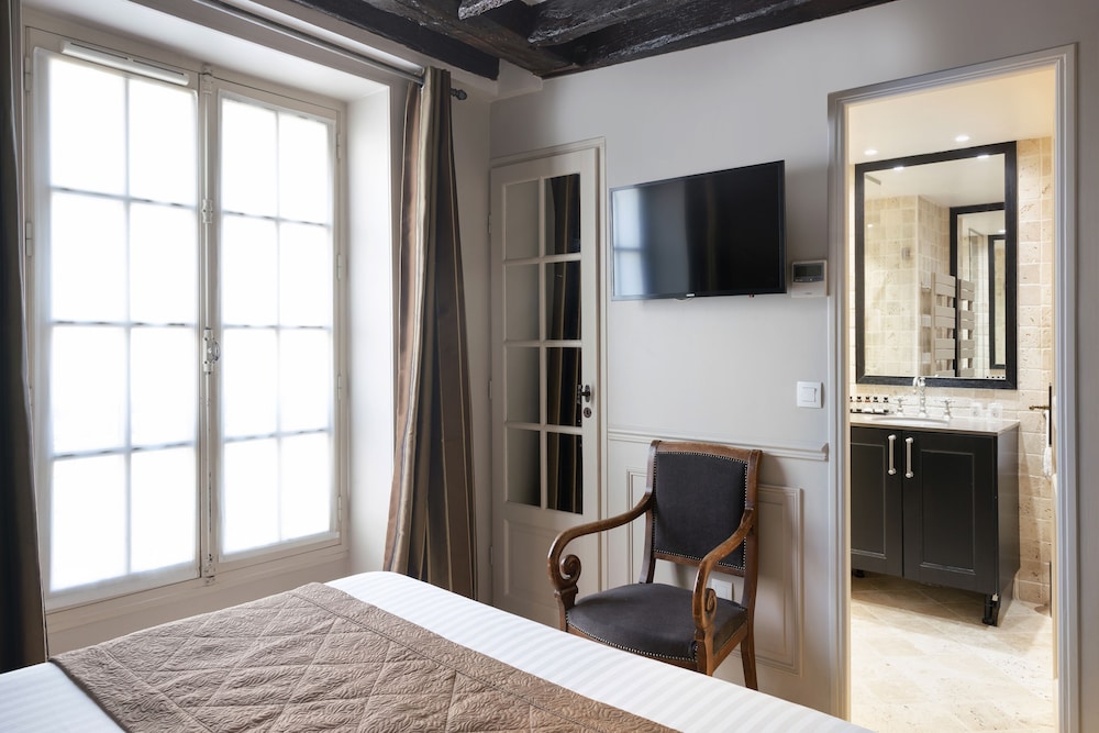 HOTEL SAINT-LOUIS MARAIS 46/68