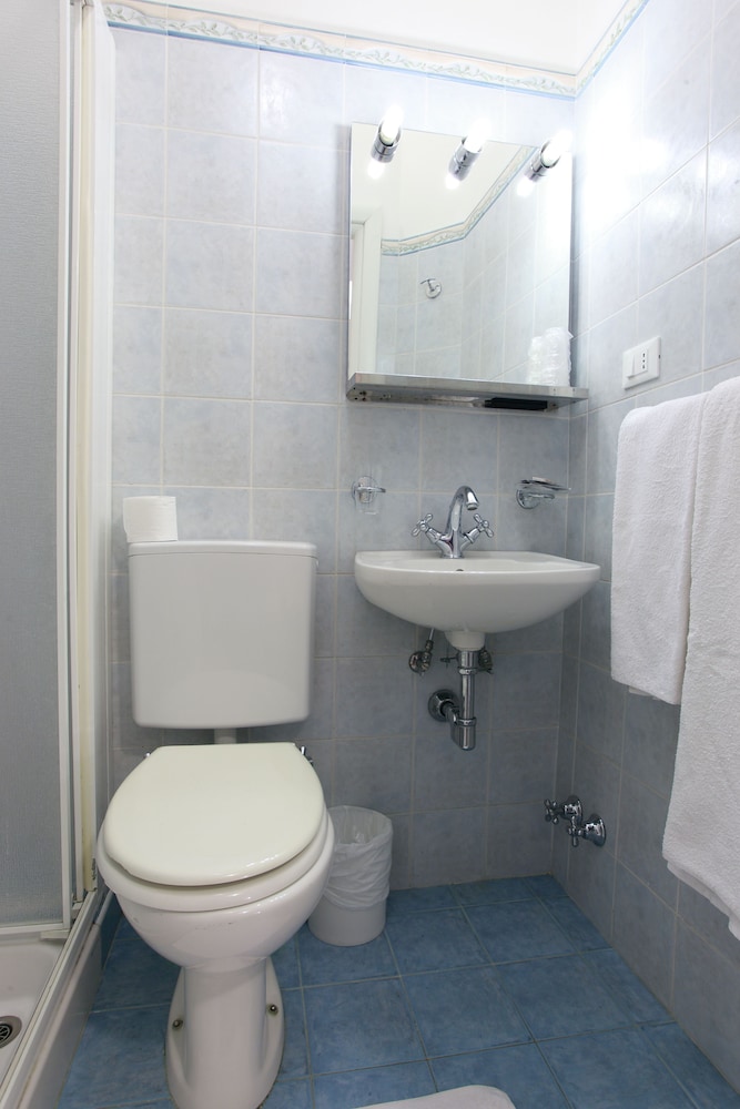 Albergo Al Carugio 48/50