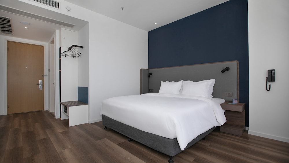 Holiday Inn Express Shangqiu Ancient Town 27/64
