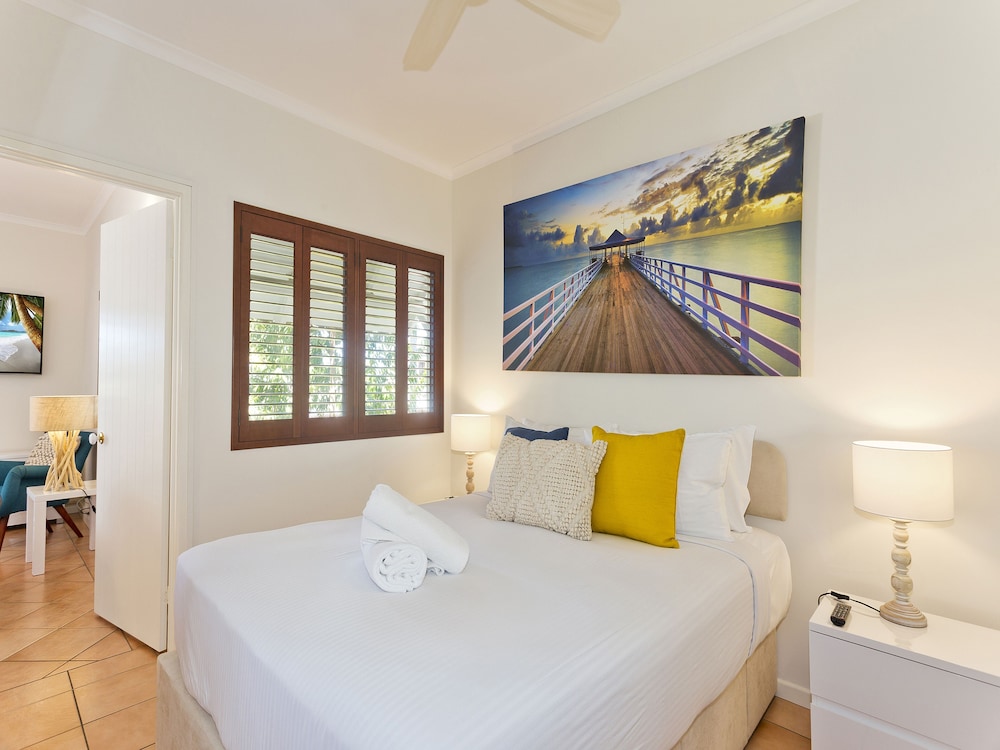 Rimini Holiday Apartments 12/70