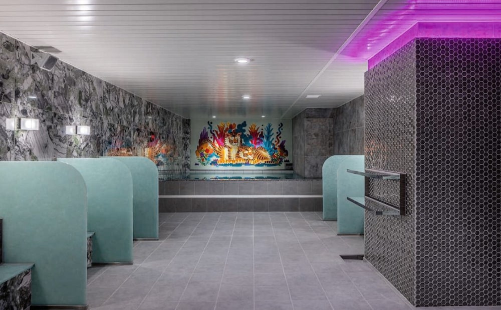 Hotel Plumm 36/61