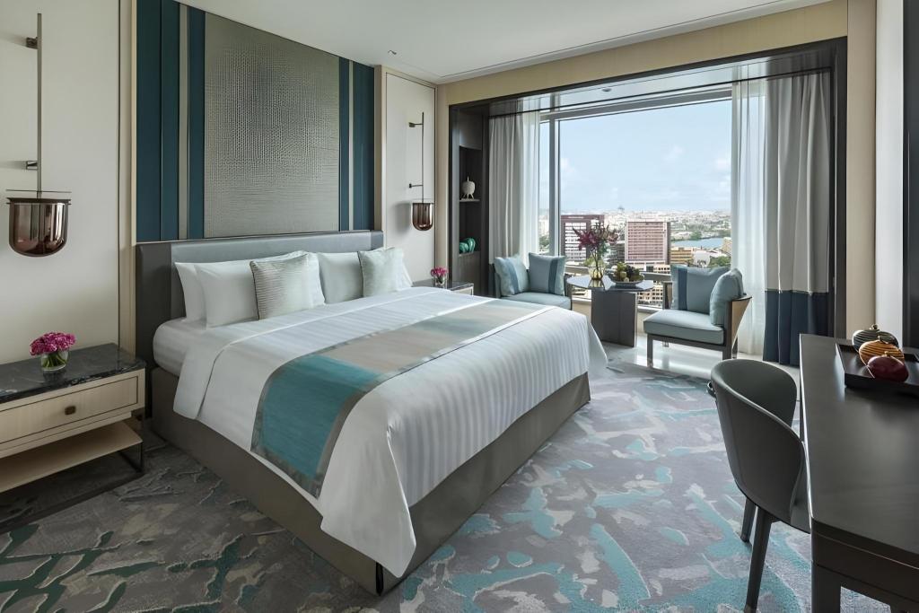 Horizon, Club, Twin Beds, Ocean View