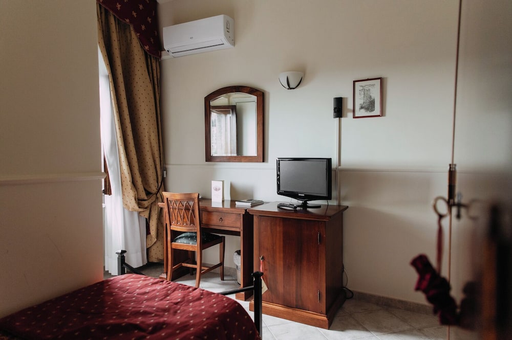 Hotel Il Cavalier D Arpino 51/62