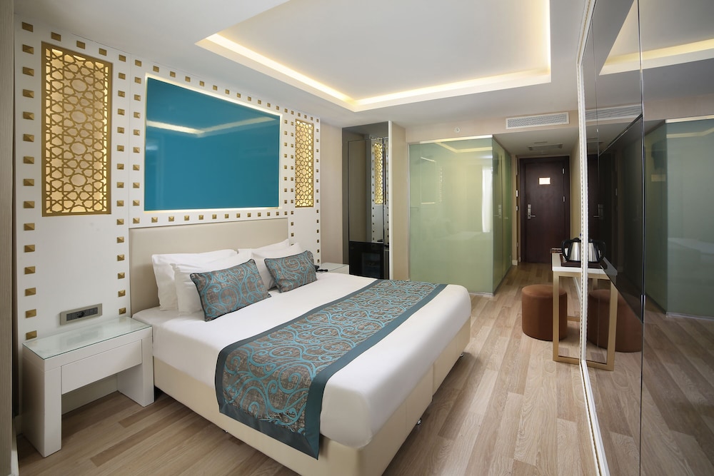 Great Fortune Hotel & SPA 18/70